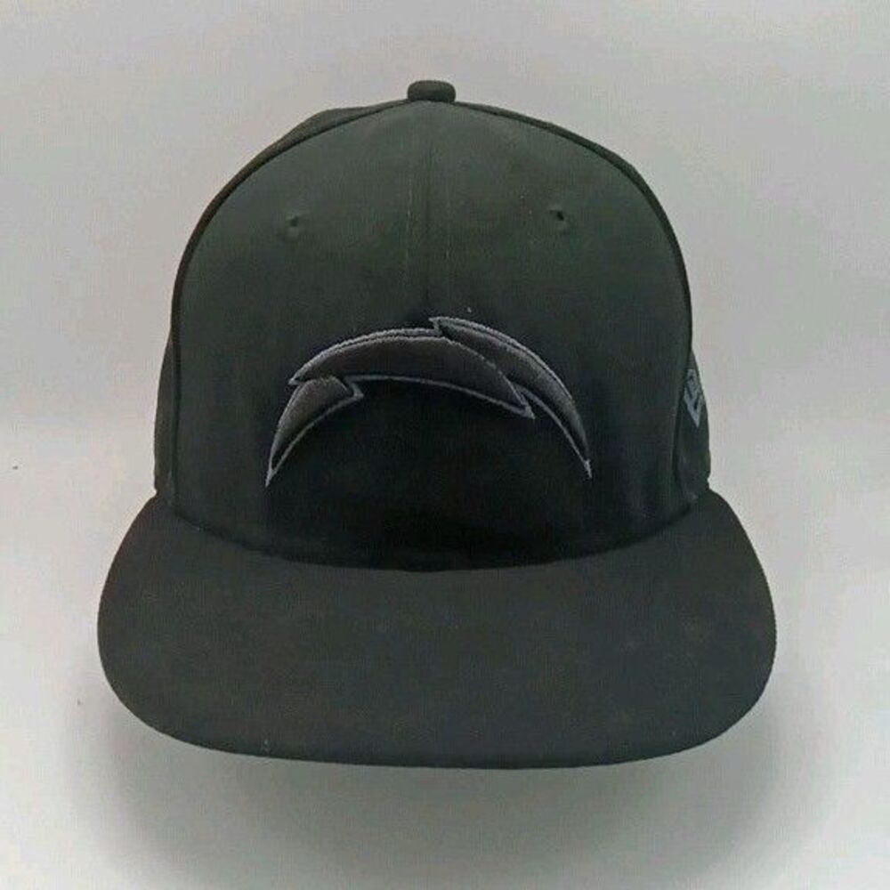 New Era Black Los Angeles Chargers Black on Black Men's 59FIFTY Fitted 7 1/4 Hat